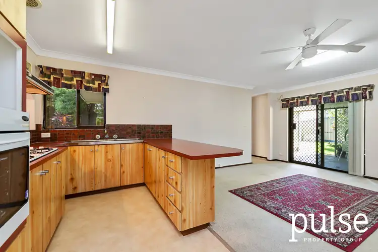 22 Burnham Way, Shelley WA 6148