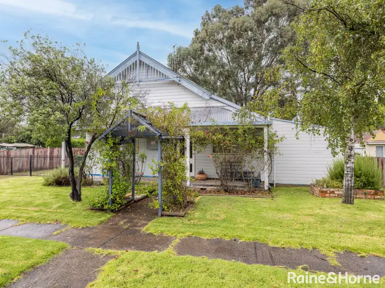 16 Perth Street, Perthville NSW 2795