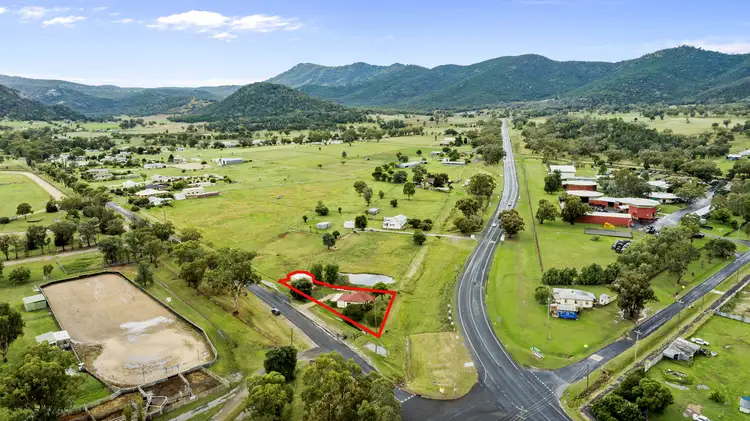 1 Gill Street, Moonbi NSW 2353