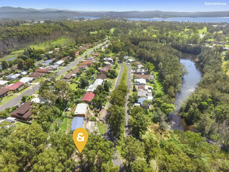 121 Country Club Drive, Catalina NSW 2536