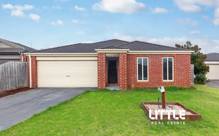 15 St Mellion Court, Cranbourne VIC 3977