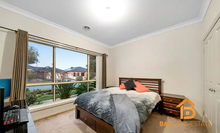 Seventh view of Homely house listing, 8 Lobelia Street, Pakenham VIC 3810