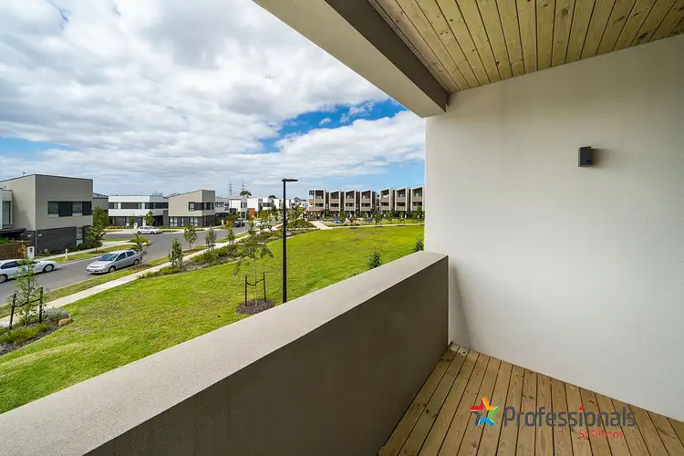 4 Callow Walk, St Albans VIC 3021