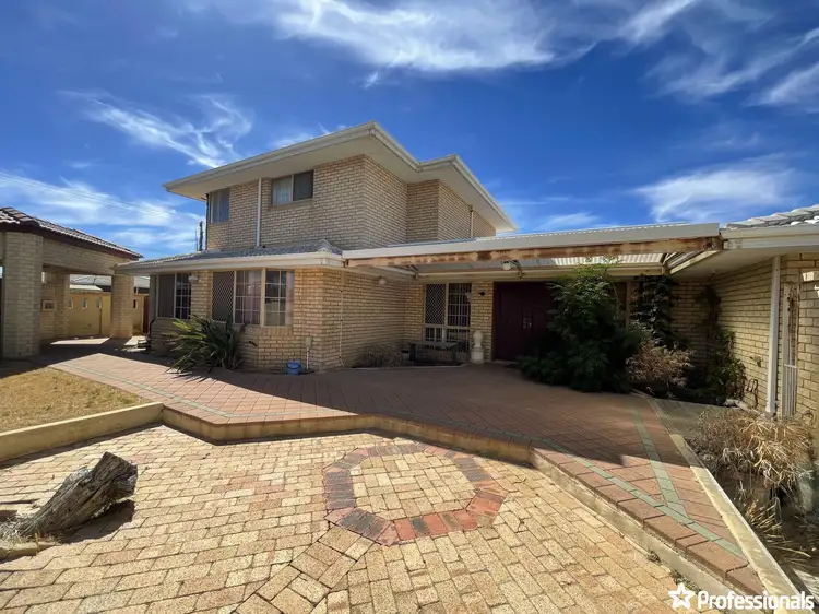 8 Ashton Close, Mount Tarcoola WA 6530