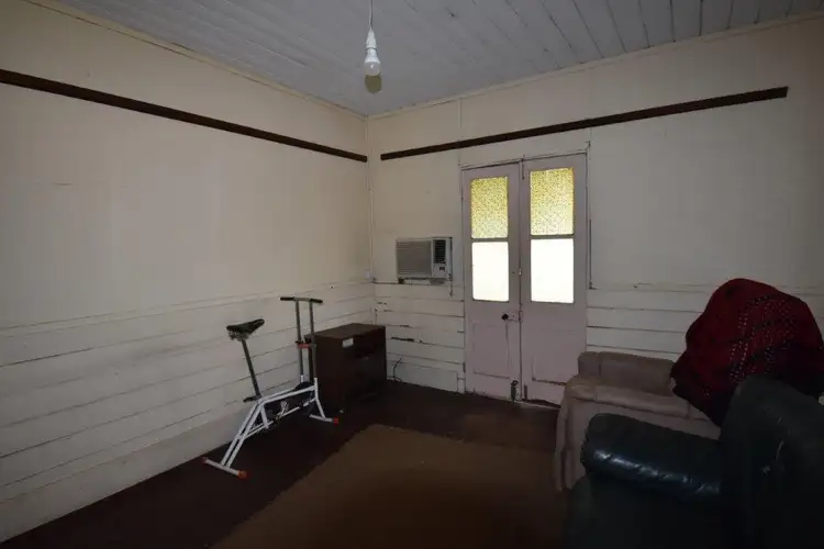 Sixth view of Homely house listing, 4 Maxwell Street, Wellington NSW 2820