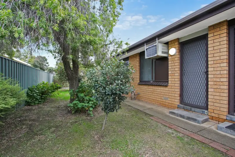 Main view of Homely house listing, 4/695 Lavis Street, East Albury NSW 2640