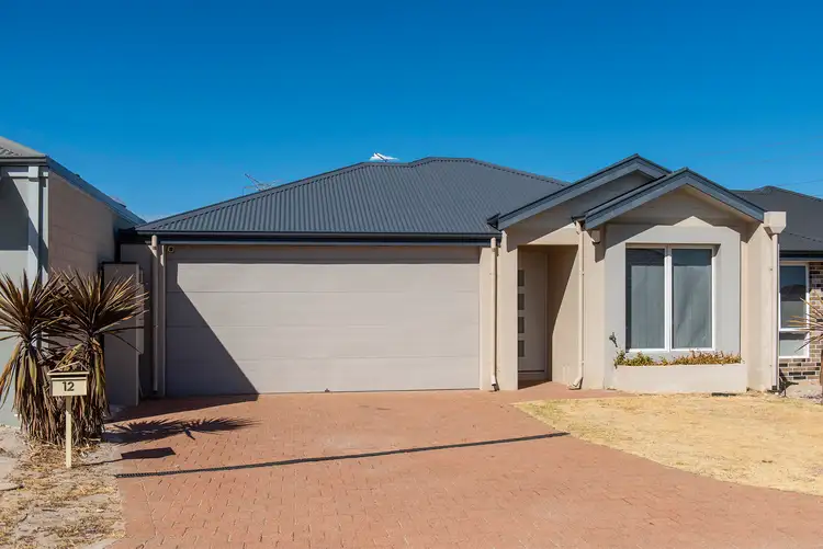 12 Greenwich Way, Success WA 6164