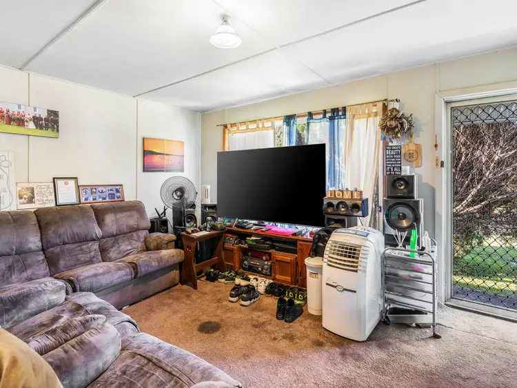 Second view of Homely house listing, 9 Cambridge Circle, Ourimbah NSW 2258