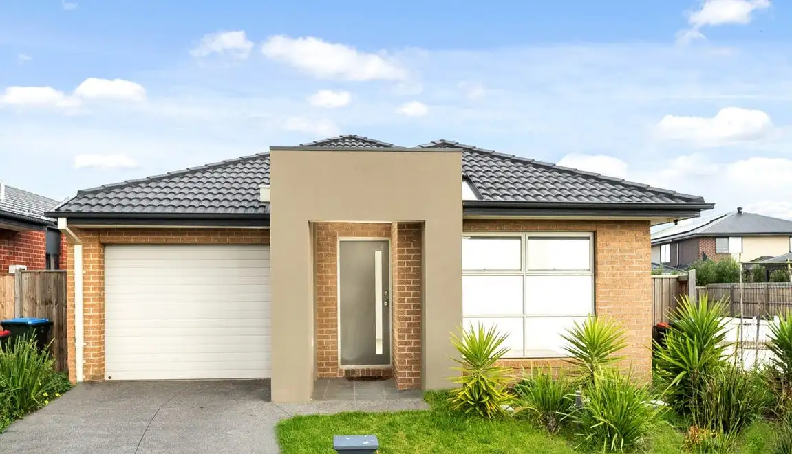 Main view of Homely house listing, 10 Shady Street, Werribee VIC 3030