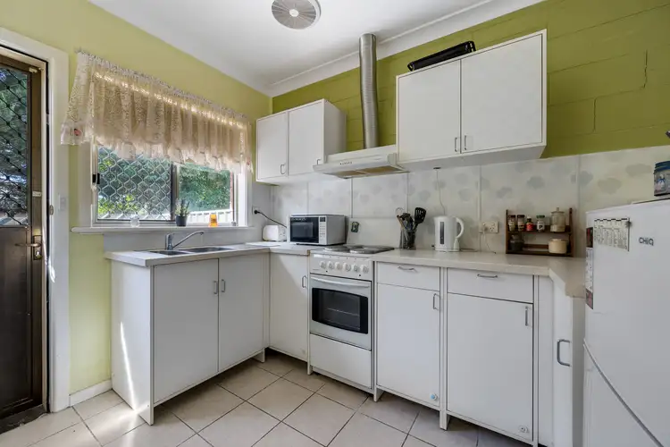 Fifth view of Homely unit listing, 1/328 Eden Street, Lavington NSW 2641