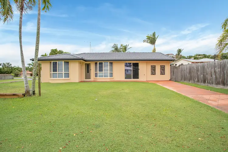 4 Botha Street, Blacks Beach QLD 4740