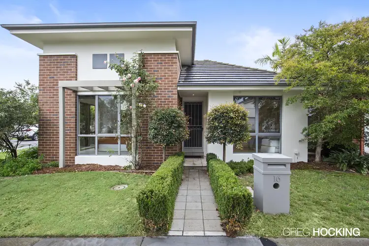 16 Carnoustie Parade, Heatherton VIC 3202
