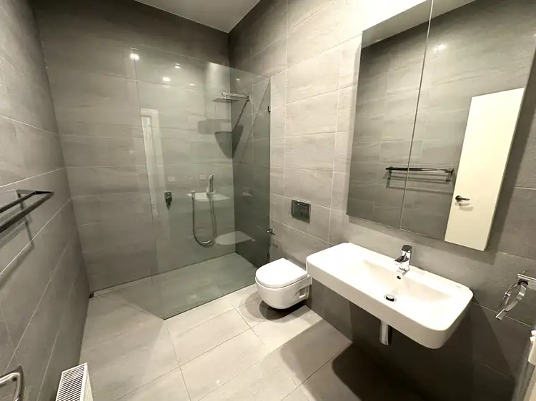 Fourth view of Homely house listing, 5 Girdwood Avenue, Carnegie VIC 3163