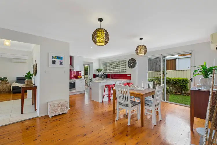 6 Joan Street, Forresters Beach NSW 2260