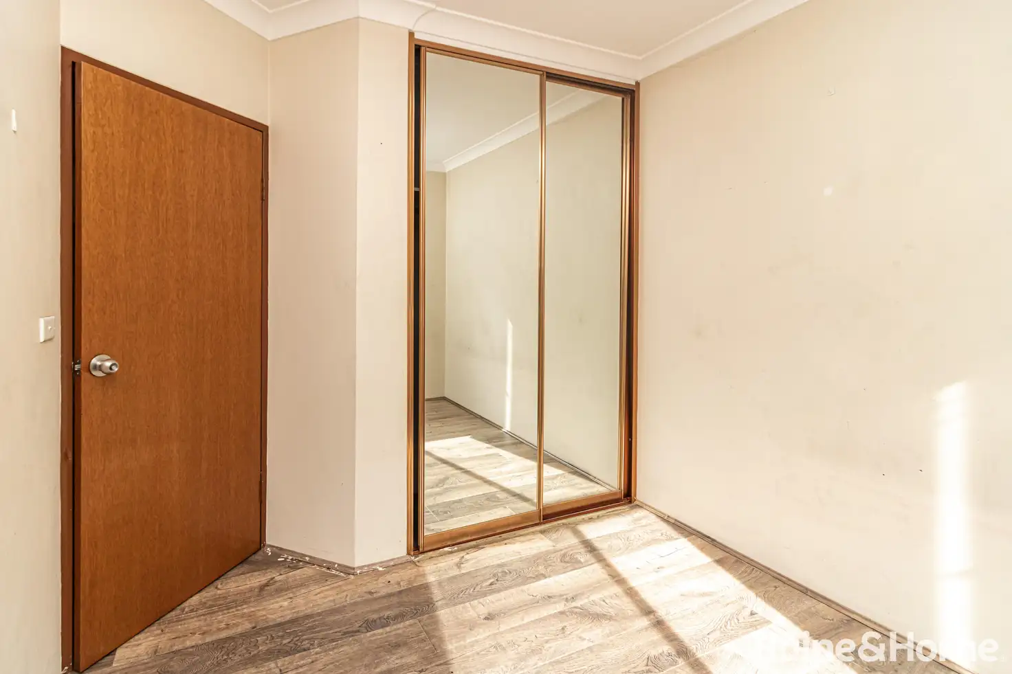 Main view of Homely unit listing, 5/4-6 Thomas Street, Parramatta NSW 2150