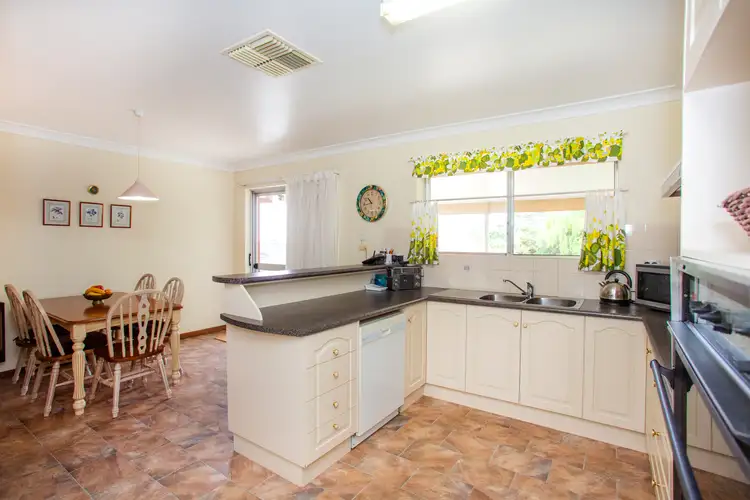 Fifth view of Homely house listing, 4 Yaldara Crescent, Cowra NSW 2794