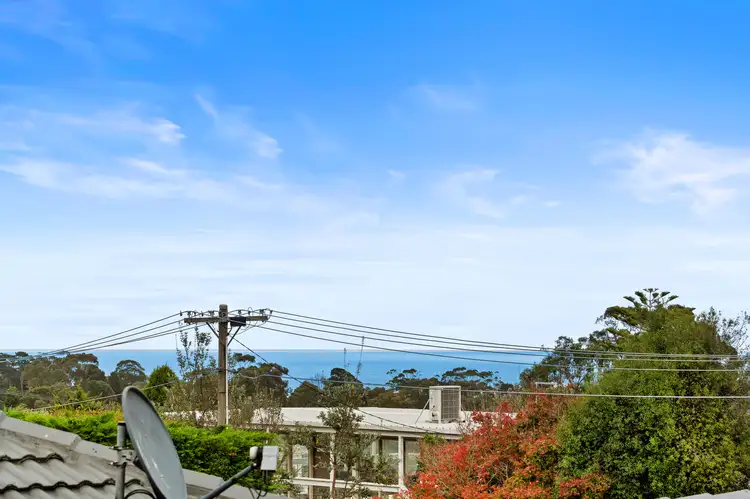 Fifth view of Homely house listing, 10 Bader Court, Frankston South VIC 3199