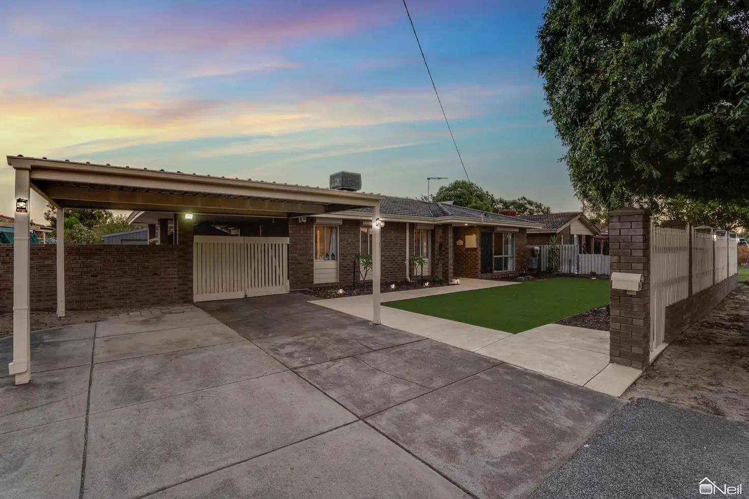 Main view of Homely house listing, 6 Heron Court, Camillo WA 6111