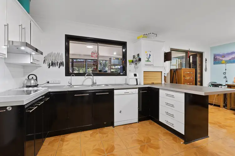 Fourth view of Homely house listing, 333 Bloomfield Street, Cleveland QLD 4163