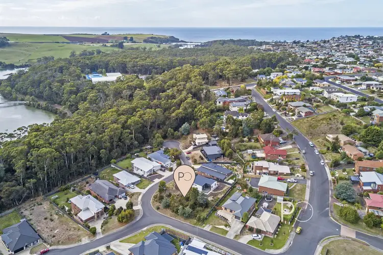 10 Valkyrie Close, Devonport TAS 7310