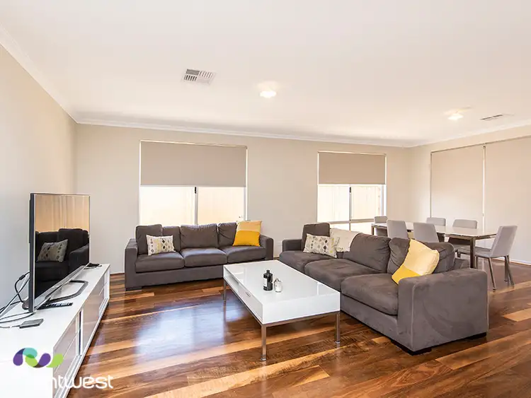 Fifth view of Homely house listing, 10 Aubun Gardens, Caversham WA 6055