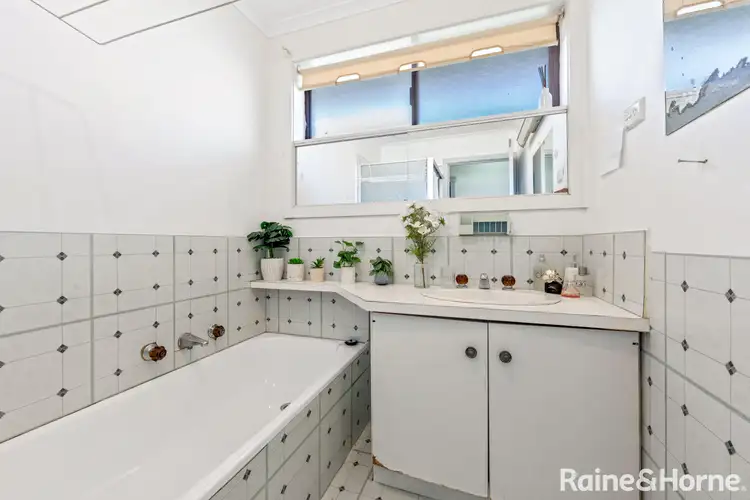 Fifth view of Homely house listing, 7 Maynard Place, Kings Park VIC 3021