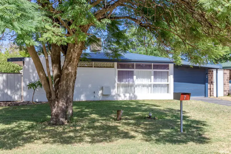 7 Oscar Street, Armadale WA 6112