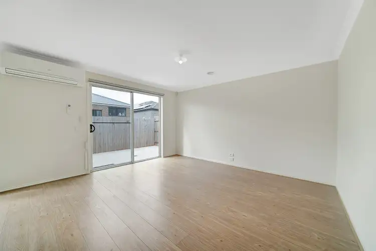 Second view of Homely house listing, 25 Swainson Close, Tarneit VIC 3029