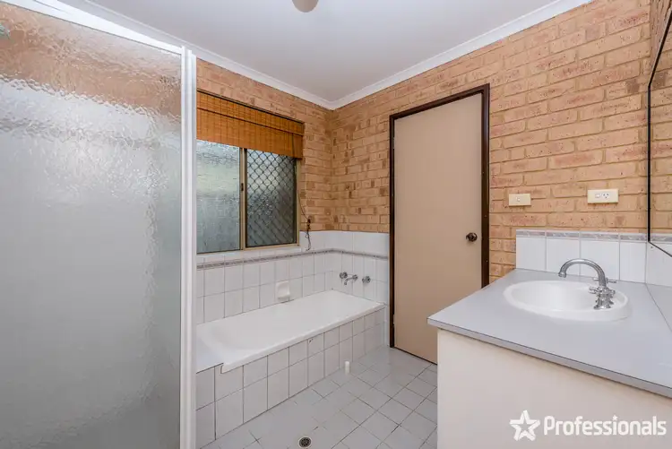 Seventh view of Homely house listing, 18 Archer Street, Utakarra WA 6530