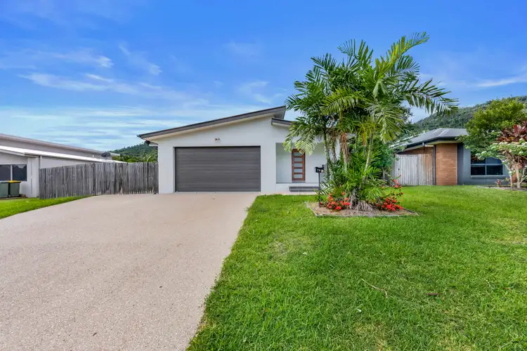 79 Parker Road, Cannonvale QLD 4802