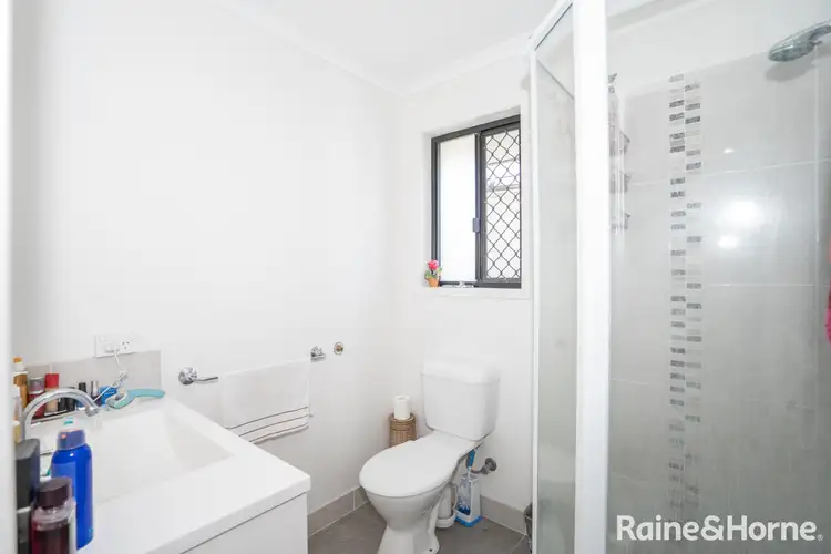 Fifth view of Homely house listing, 4 Parakeet Circuit, Kawungan QLD 4655