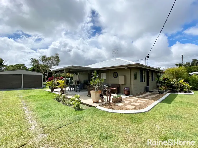 4 Ark Royal Drive, Cooloola Cove QLD 4580