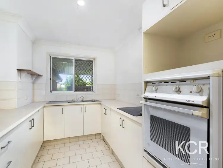 Fifth view of Homely semi-detached listing, 1/6 Calvary Court, Labrador QLD 4215