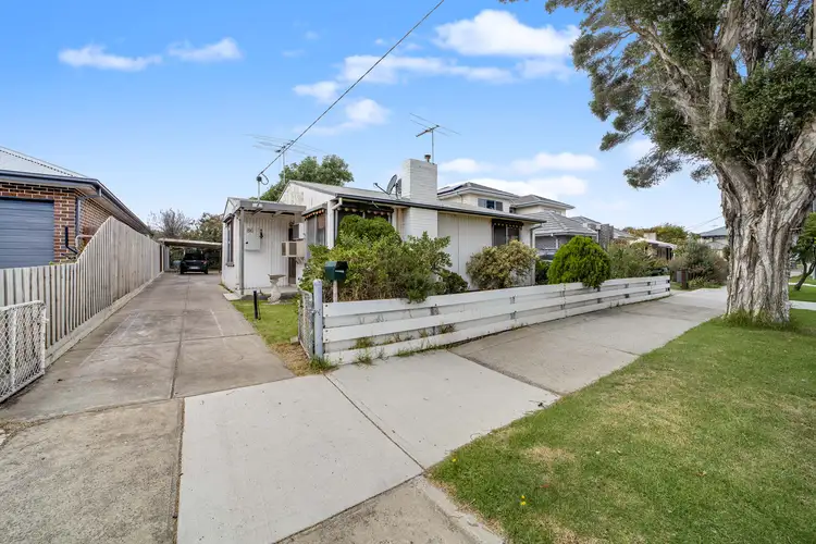 86 Maddox Road, Newport VIC 3015