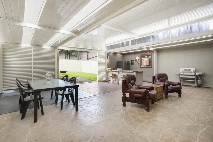 Second view of Homely semi-detached listing, 2/98 Auburn Street, Sutherland NSW 2232
