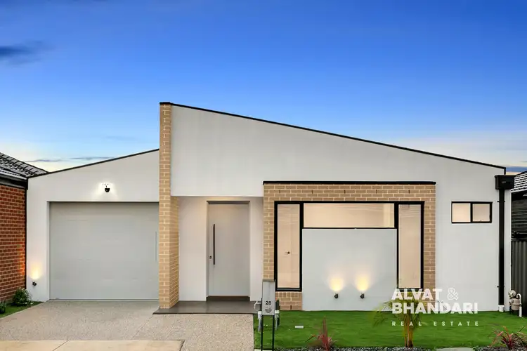 Main view of Homely house listing, 28 Rialto Circuit, Craigieburn VIC 3064