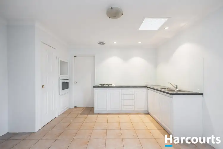2/3 Hove Court, Nollamara WA 6061