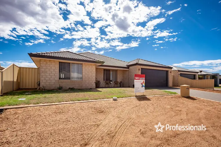 Fourth view of Homely house listing, 33 Beachcomber Hill, Glenfield WA 6532