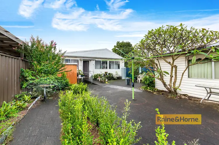 26 Pozieres Avenue, Umina Beach NSW 2257