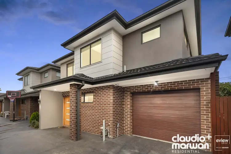 2/45 Winifred Street, Oak Park VIC 3046