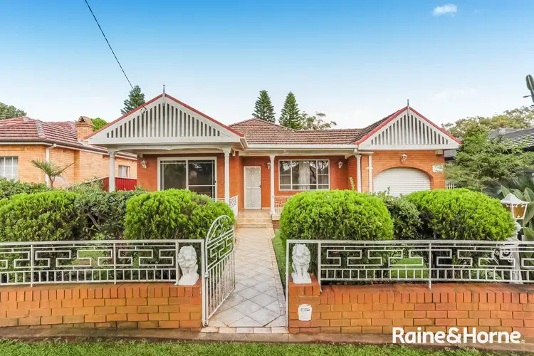 47 St Elmo Parade, Kingsgrove NSW 2208
