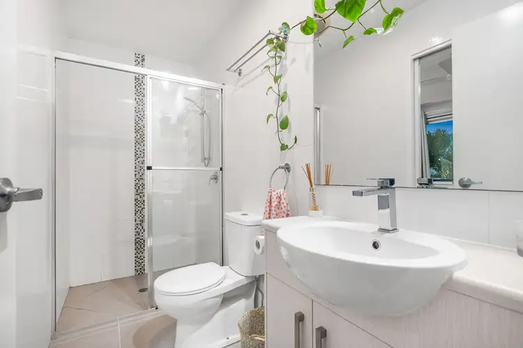Sixth view of Homely townhouse listing, 6/255 Cavendish Road, Coorparoo QLD 4151