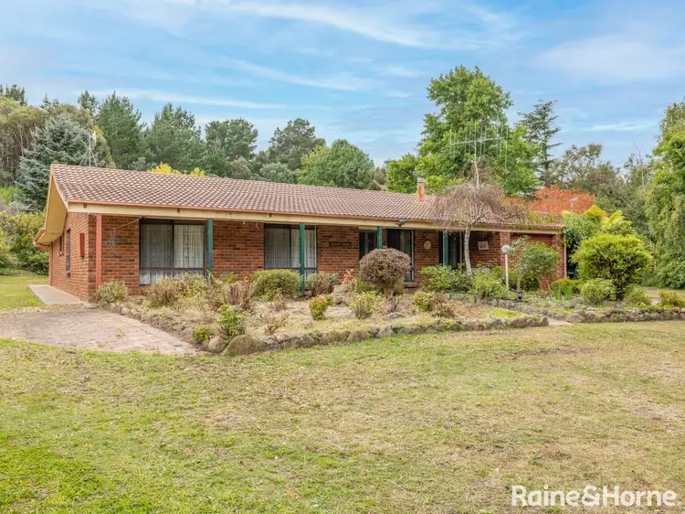 10 Macabees Road, Yetholme NSW 2795