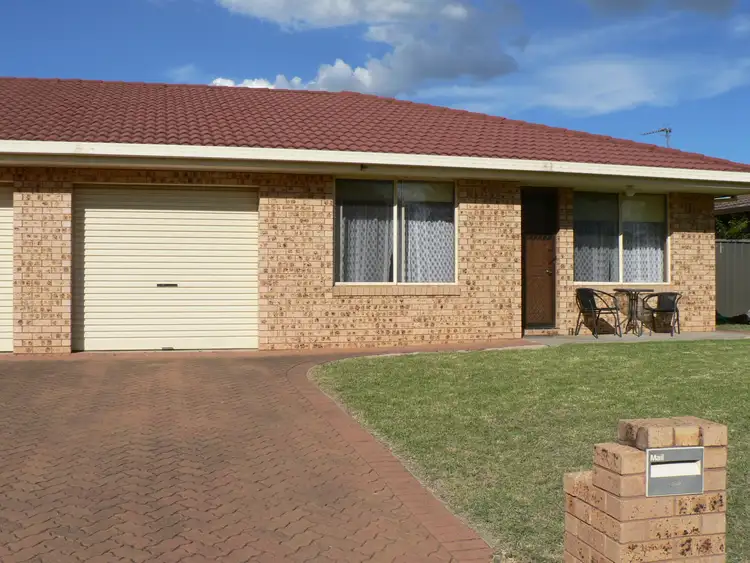2/18 Alder Place, Dubbo NSW 2830
