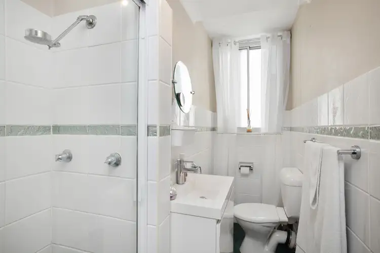 Fifth view of Homely apartment listing, 4/58 Kurraba Road, Neutral Bay NSW 2089