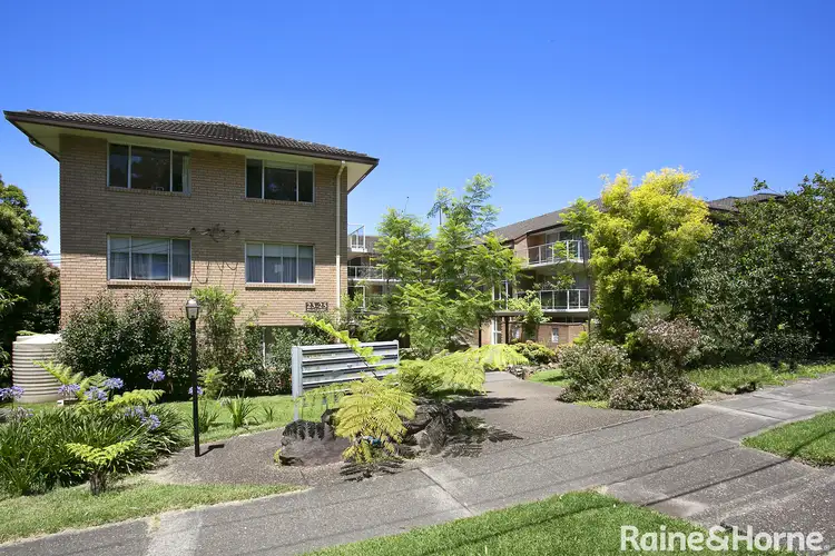 12/23 William Street, Hornsby NSW 2077