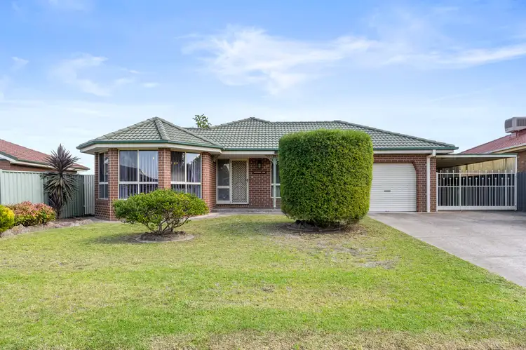 335 Shirleen Crescent, Lavington NSW 2641