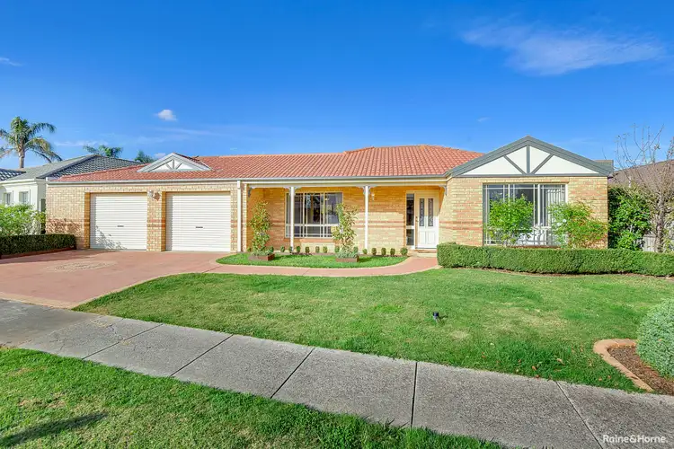 19 Bradman Drive, Sunbury VIC 3429
