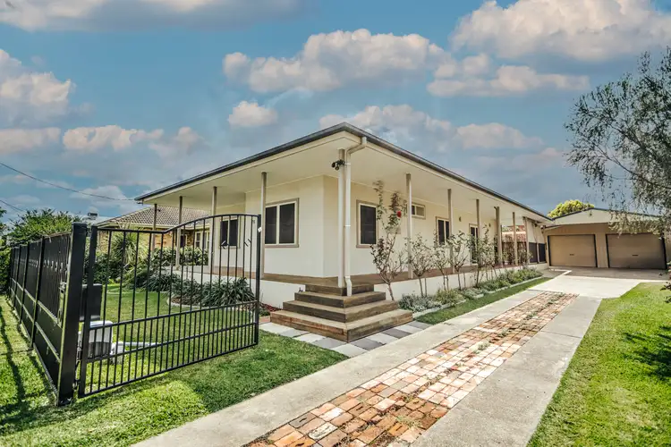 76 Piper Street, Tamworth NSW 2340