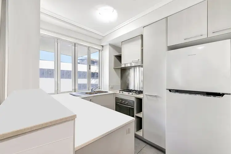 Sixth view of Homely unit listing, 307/51 Hope Street, Spring Hill QLD 4000